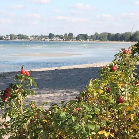 Mit Garten In Kluetz, Cleaning Included